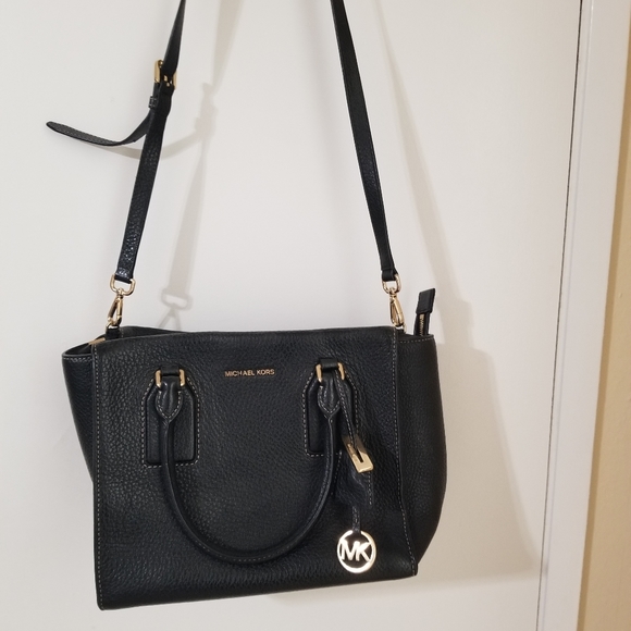Mk handbag - Picture 2 of 11